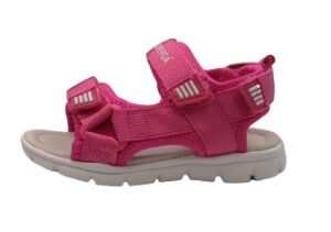 Sandalo fuxia con strappo