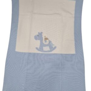 Coperta bianca/azzurra con cavallo a dondolo in filo